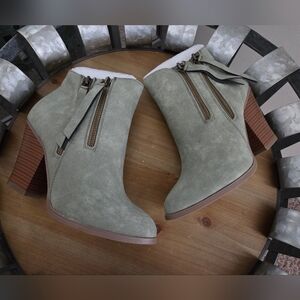 Journee Collection Sage Suede Ankle Heeled Boots with Zipper Detail